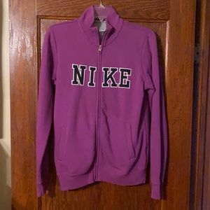 Women’s purple Nike sweatshirt